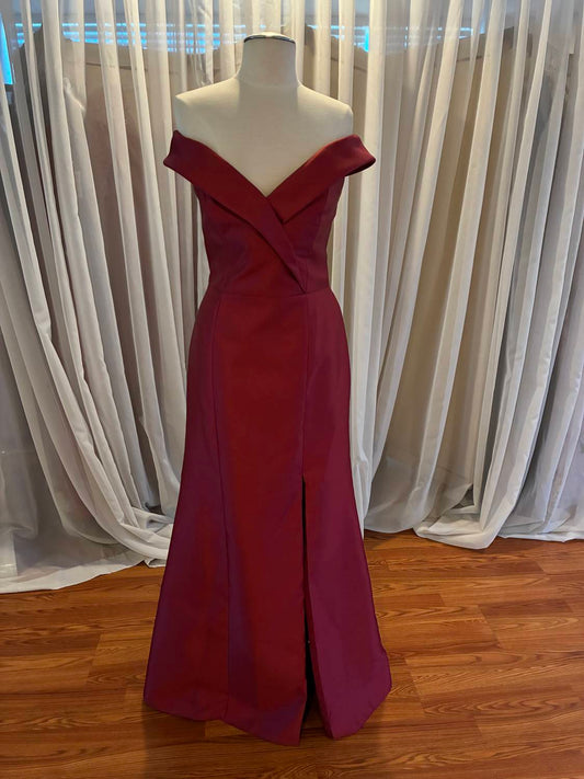 Women's Off The Shoulder Cuff Dress