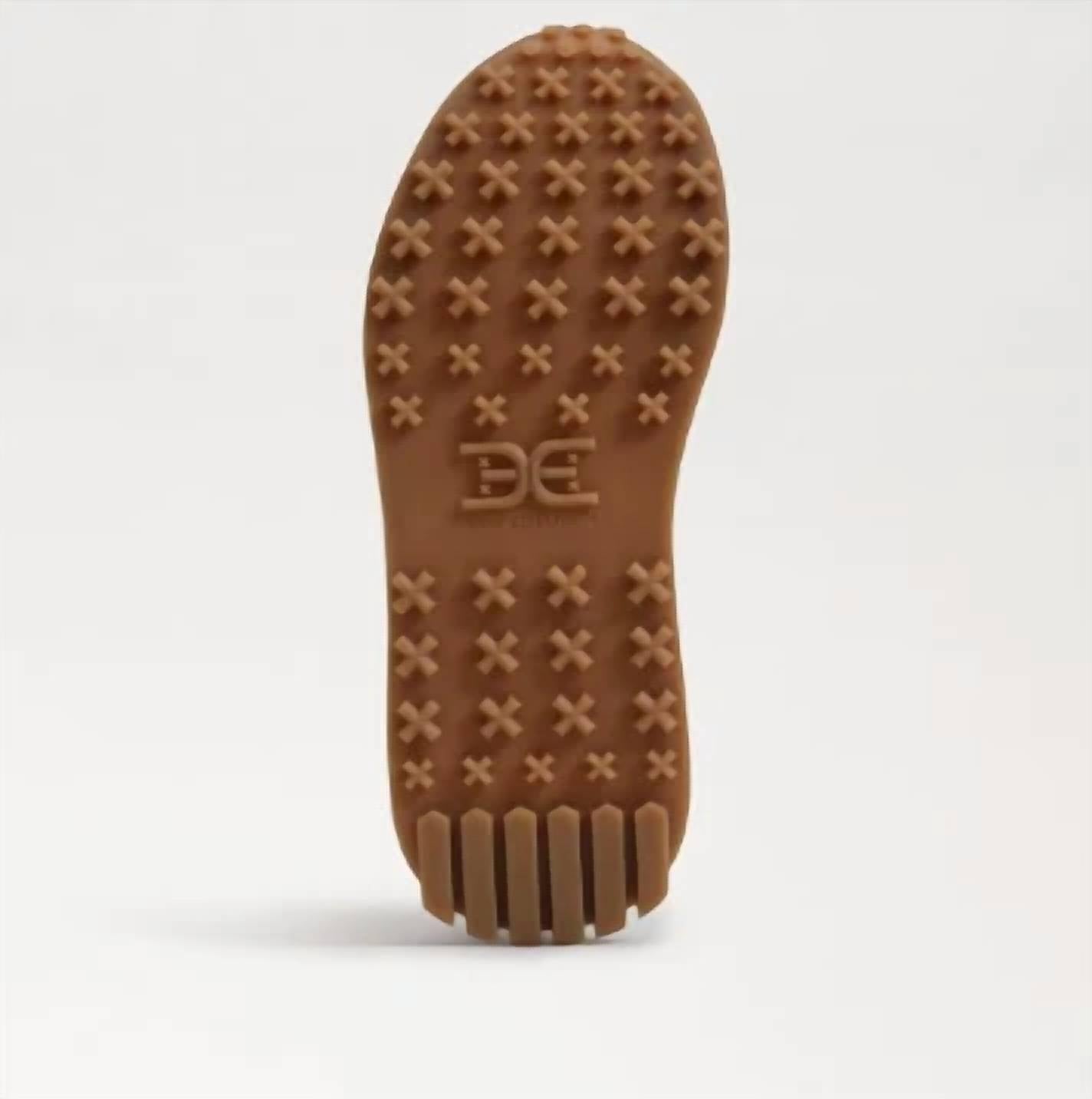 Women's Layla Sneakers