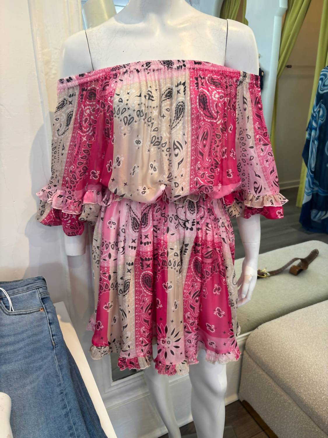 Off The Shoulder Bandana Print Mini Dress