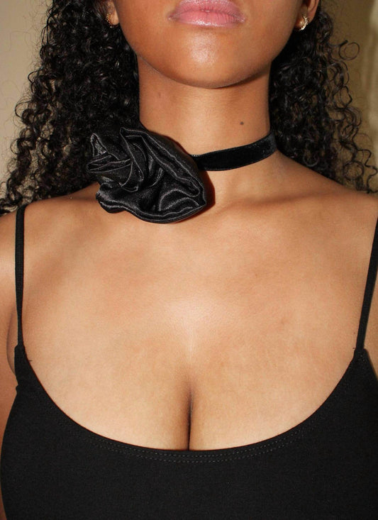 Room Shop - Women's Rosette Choker Necklace - Rack Hunt -