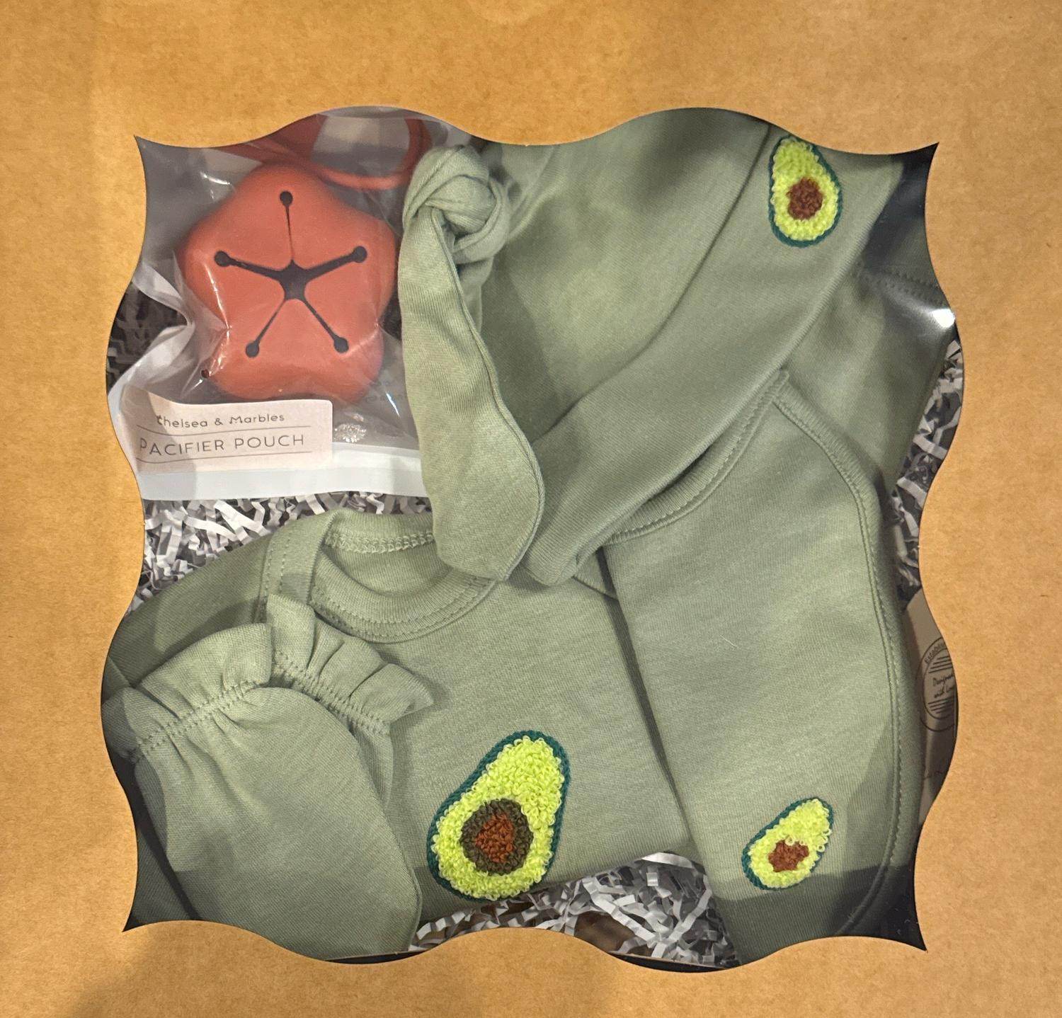 Honey and Hive - Newborn Avocado Patterned 5 Piece Set - Rack Hunt -