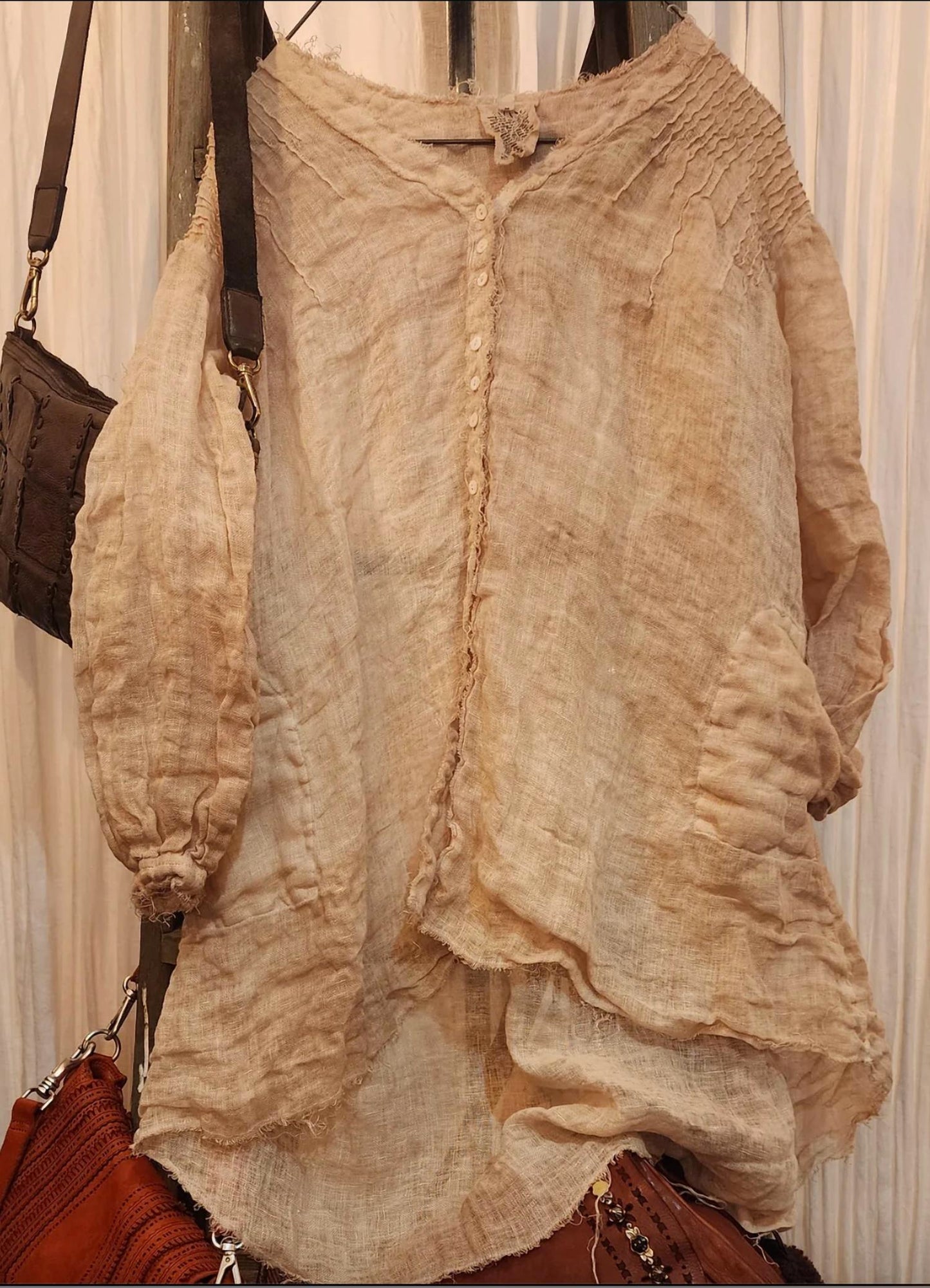 Women's Pintuck linen gauze shirt