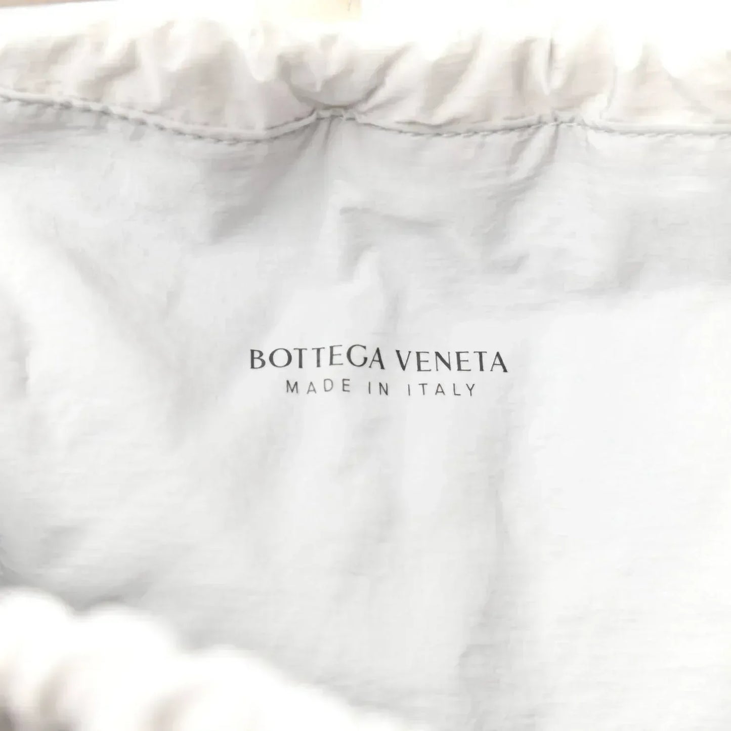 Bottega Veneta - Women's French Calfskin Shell Shoulder Bag - Rack Hunt