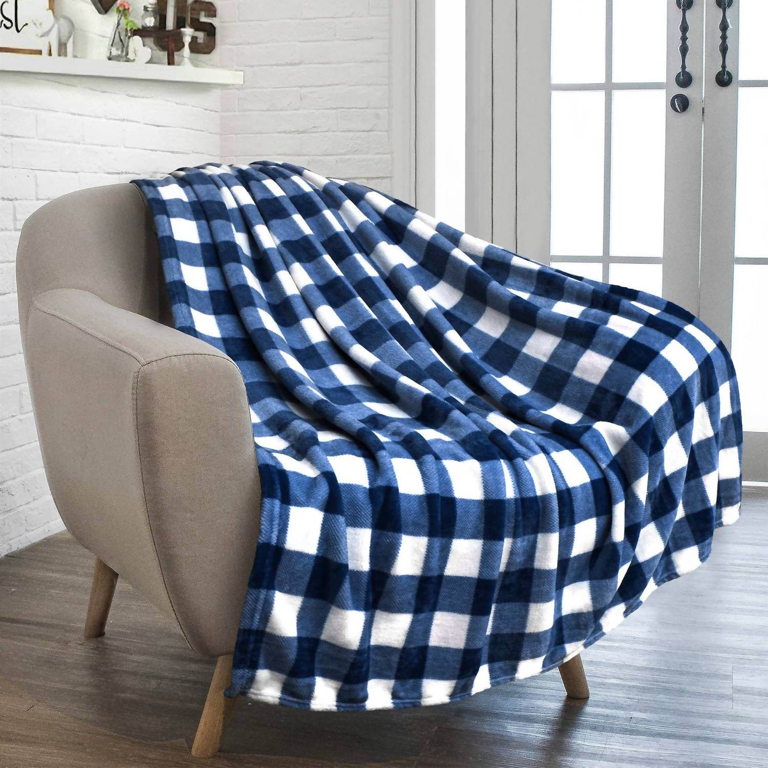 Pavilia - Buffalo Check Plaid Plush Fleece Blanket Throw - Rack Hunt -