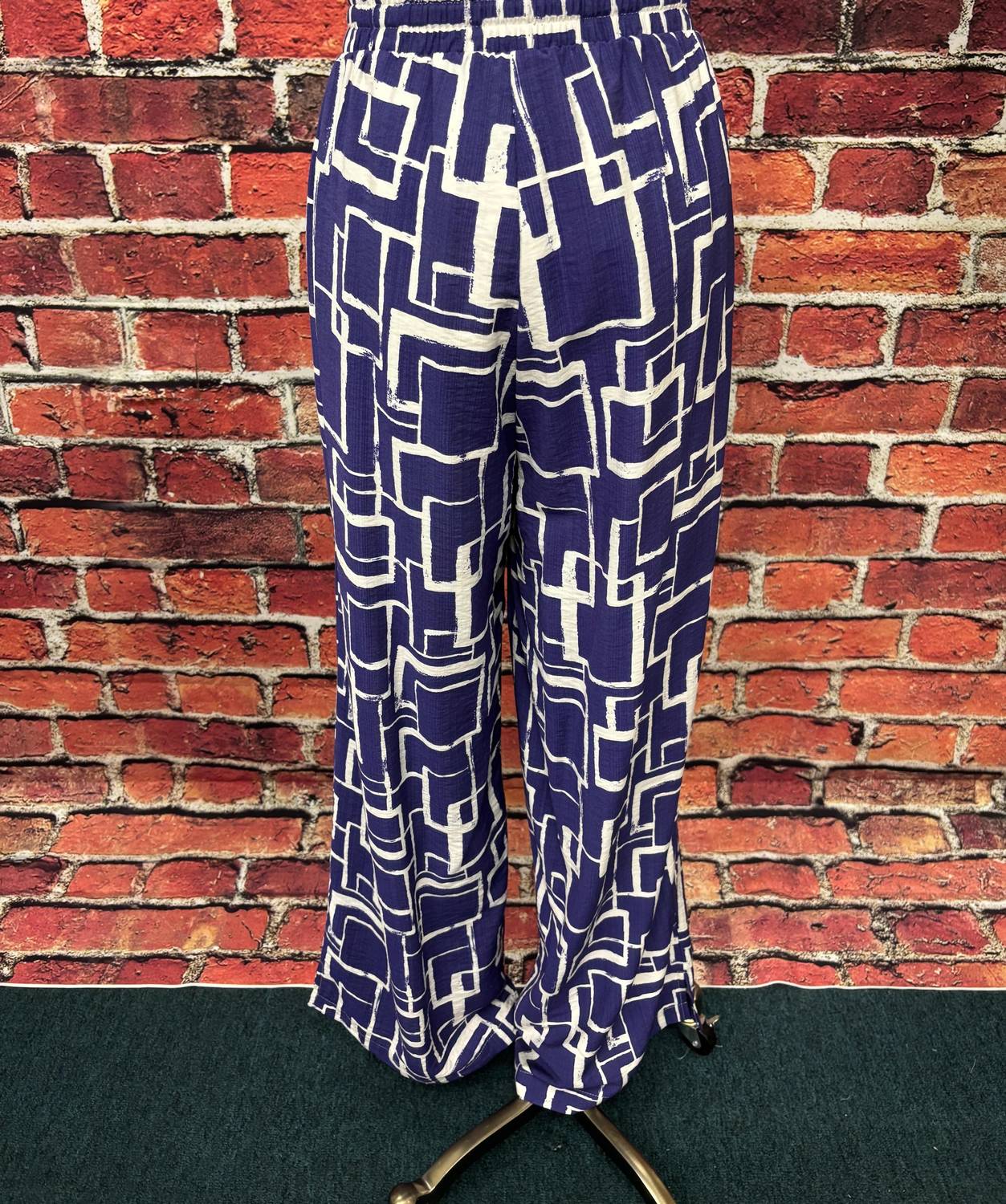Women's Modern Lines Wide Leg Pant - Plus