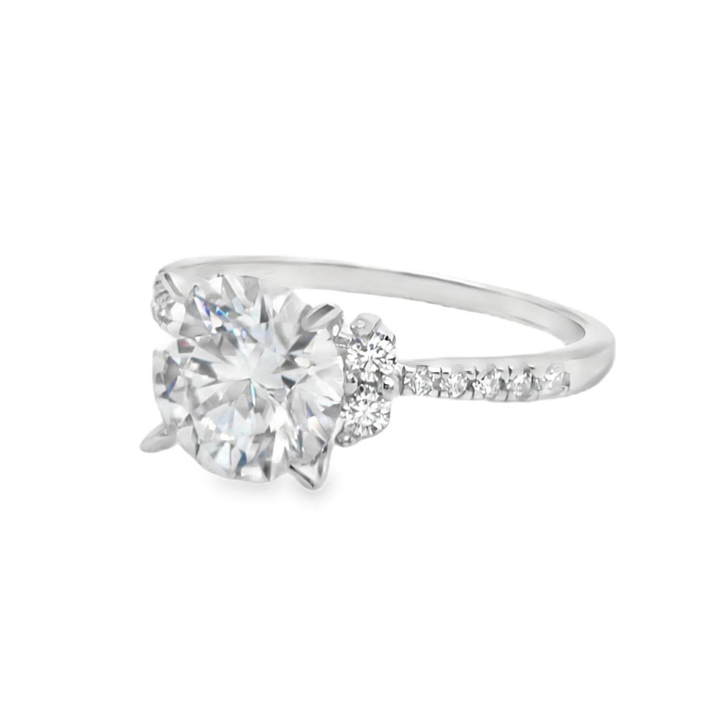 Allyanna Gifts - Women's 2.0ct 8.0mm Moissanite Engagement Ring - Rack Hunt