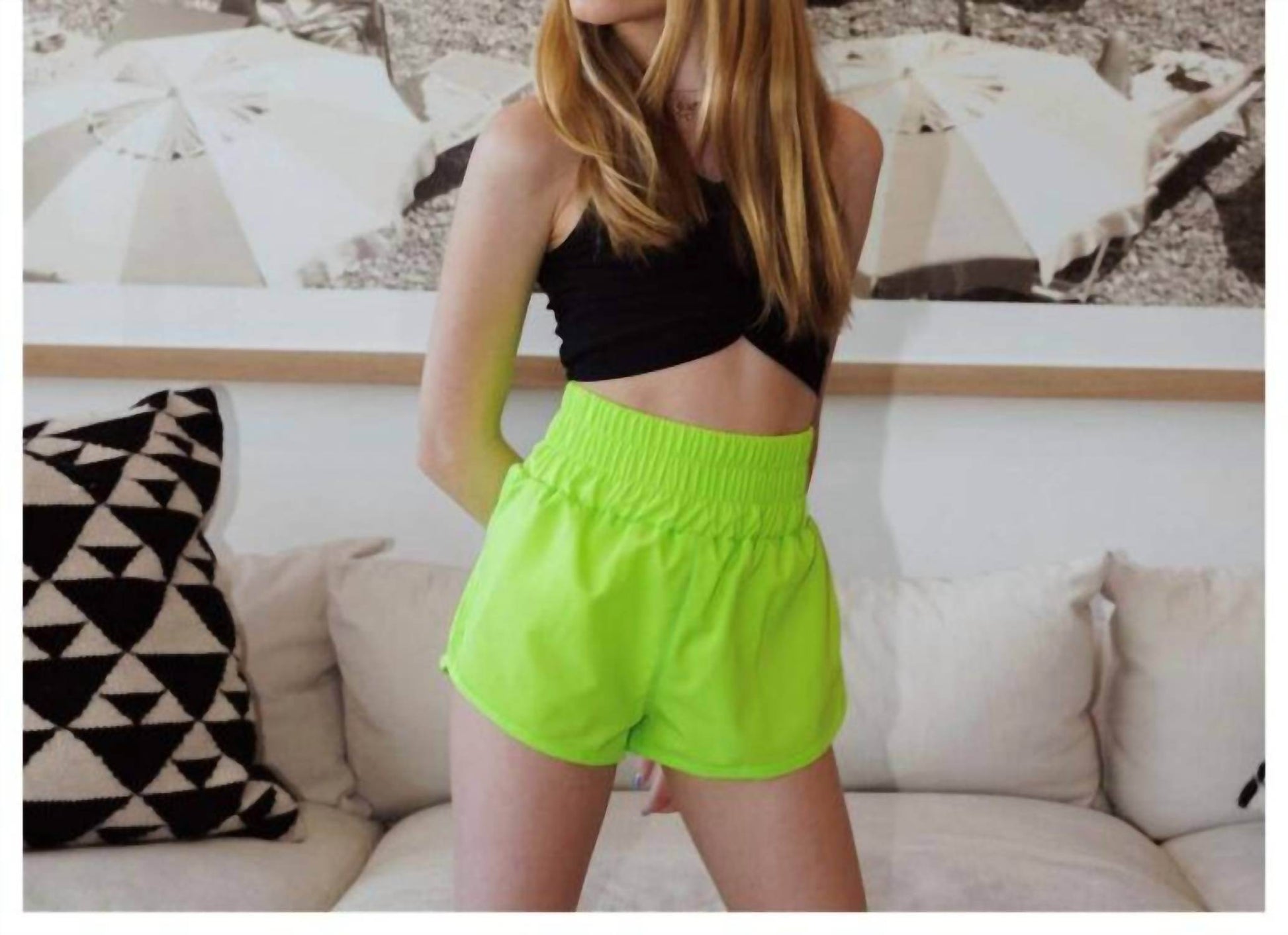 Honeycut - Kikit Short - Rack Hunt -