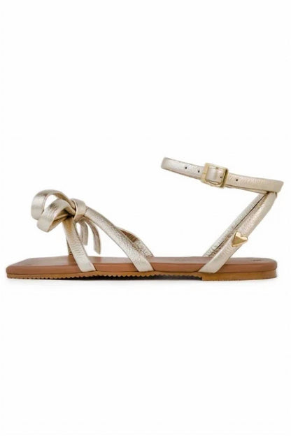 Women's Chelsey Flats Sandals