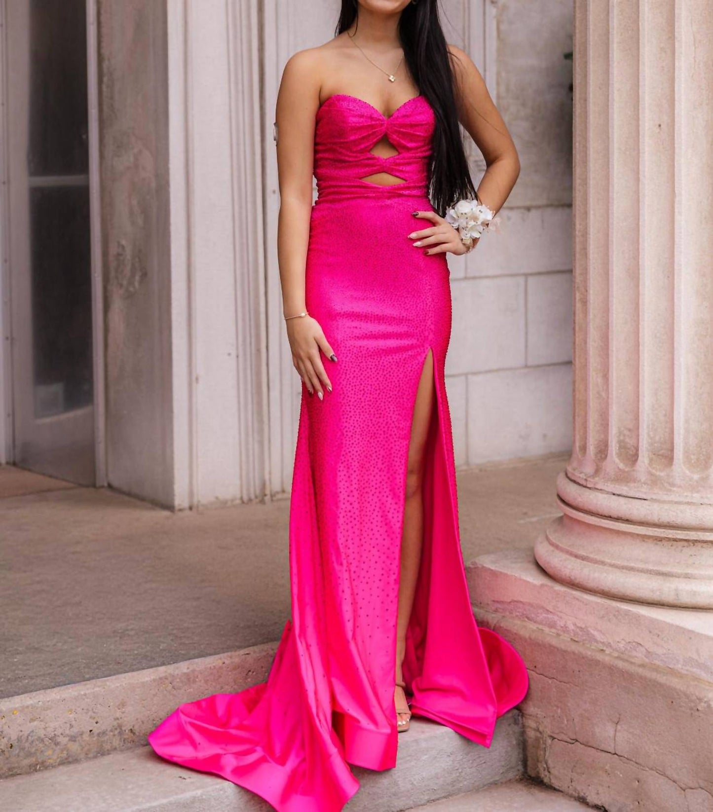 Stunning Strapless Prom Dress