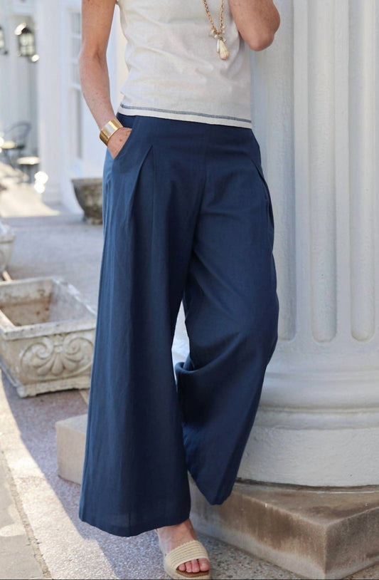 Hayley Pant