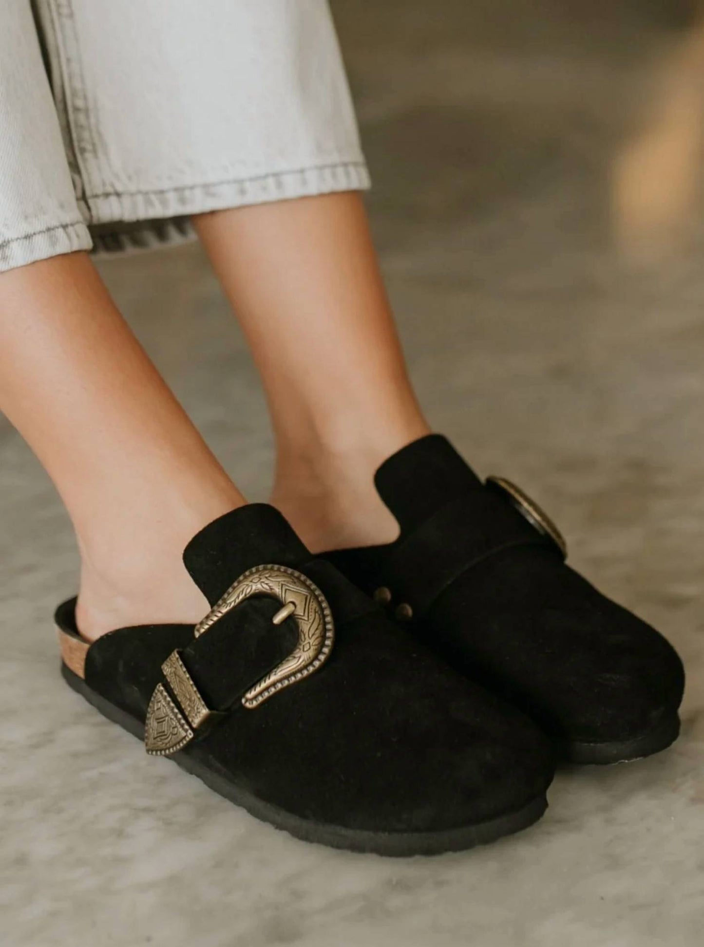 Women's Huma Velour Mule Slides