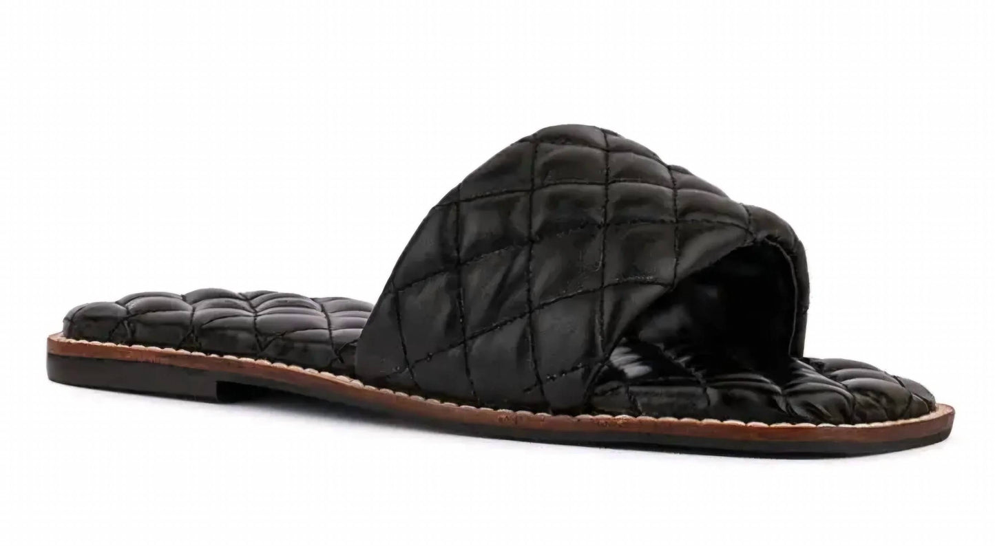 Women's Odalta Flats