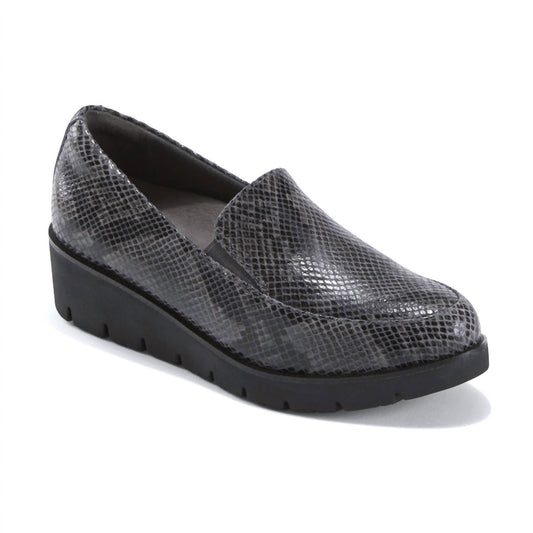 Earth Origins Women's Zurich Bern Loafer in Grey Multi