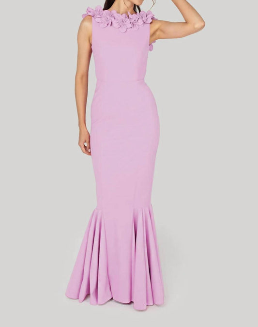 Uring Gown