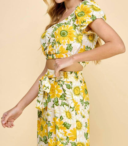 Floral Print Puff Sleeve Button Front Top