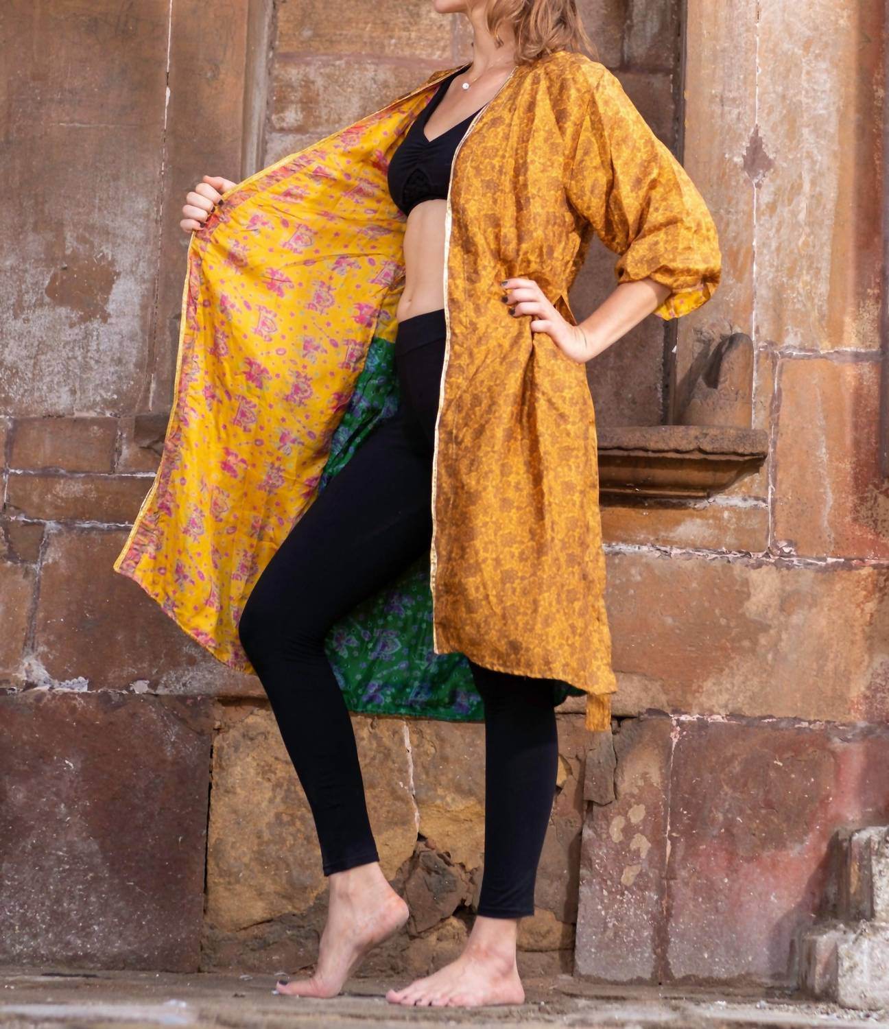 StandAwt - Golden Glow Reversible Saree One Size Kimono - Rack Hunt -
