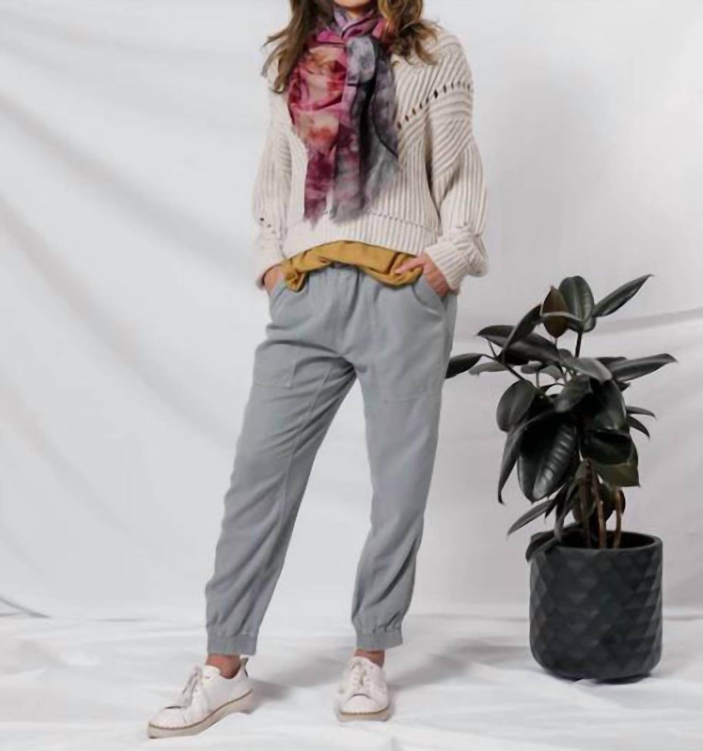 Dog & Boy - Trenchant merino wool scarf - Rack Hunt -