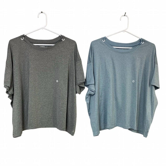 Women's Surreal Travel Crew Neck Tee Set - Plus