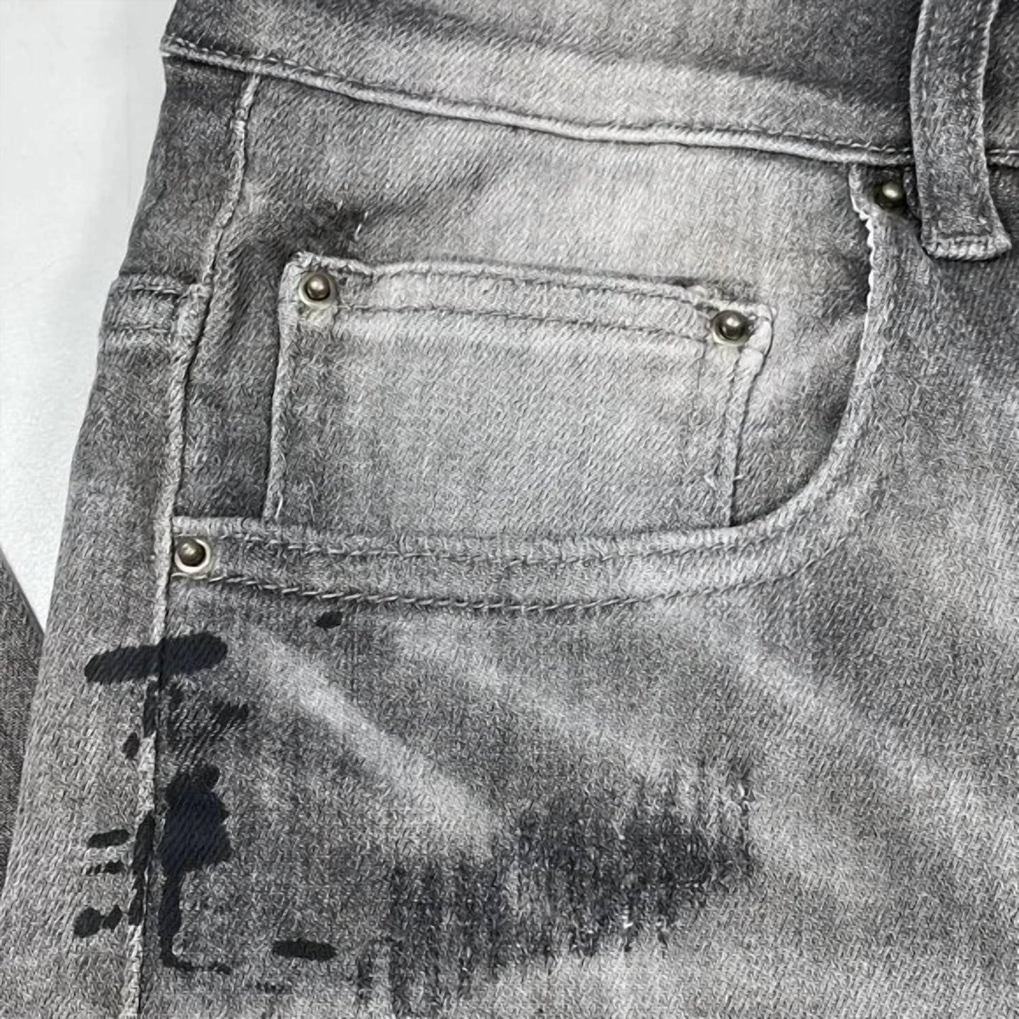 Tulones - Men’s Paint Splash Two-hole Denim Skinny Jeans - Rack Hunt