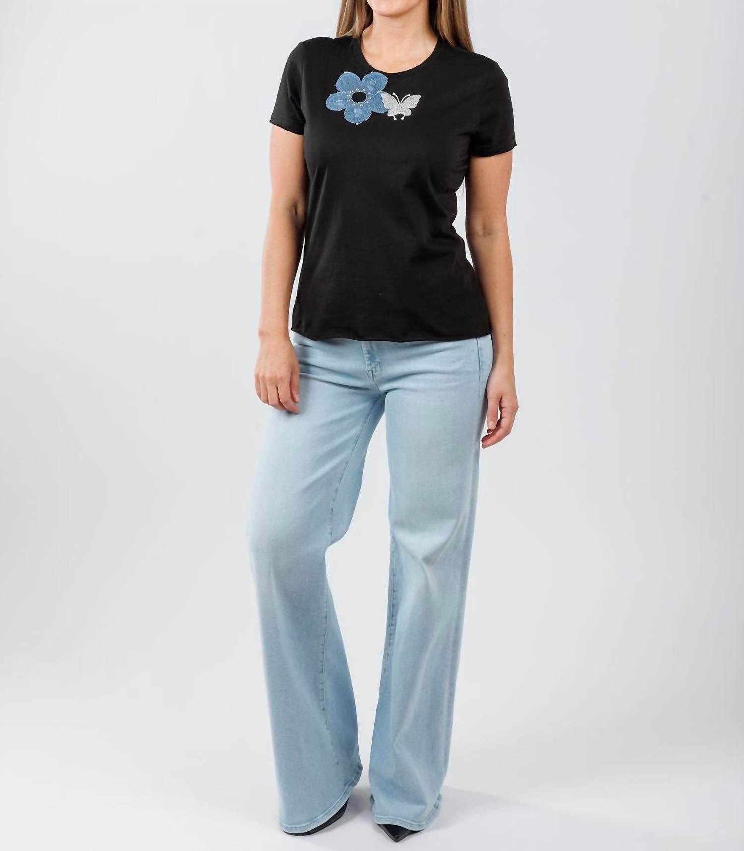 Suzy T - Darly Flower Butterflies Top - Rack Hunt