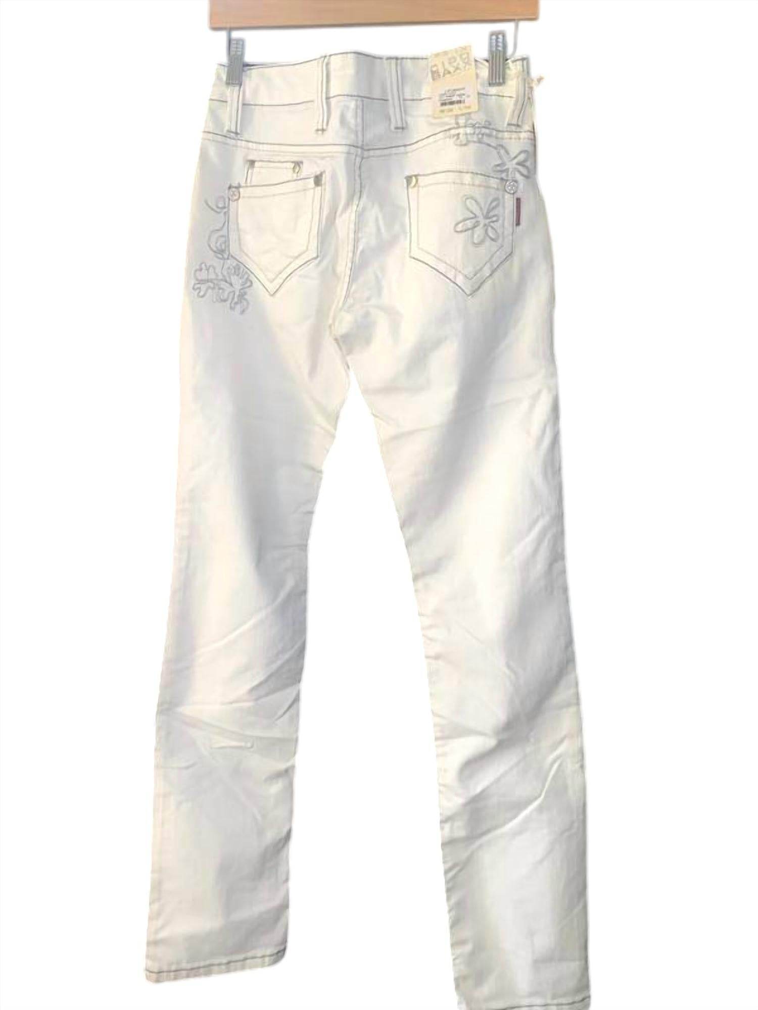 Cipo & Baxx - Women Hand-embellished Jeans - Rack Hunt -