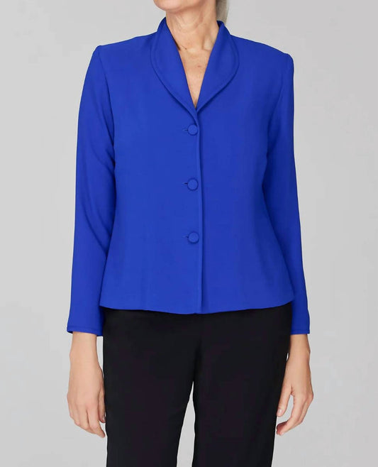 Lustrous Crepe Wing Collar Jacket