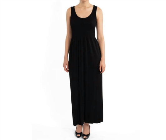 Sleeveless Maxi Dress