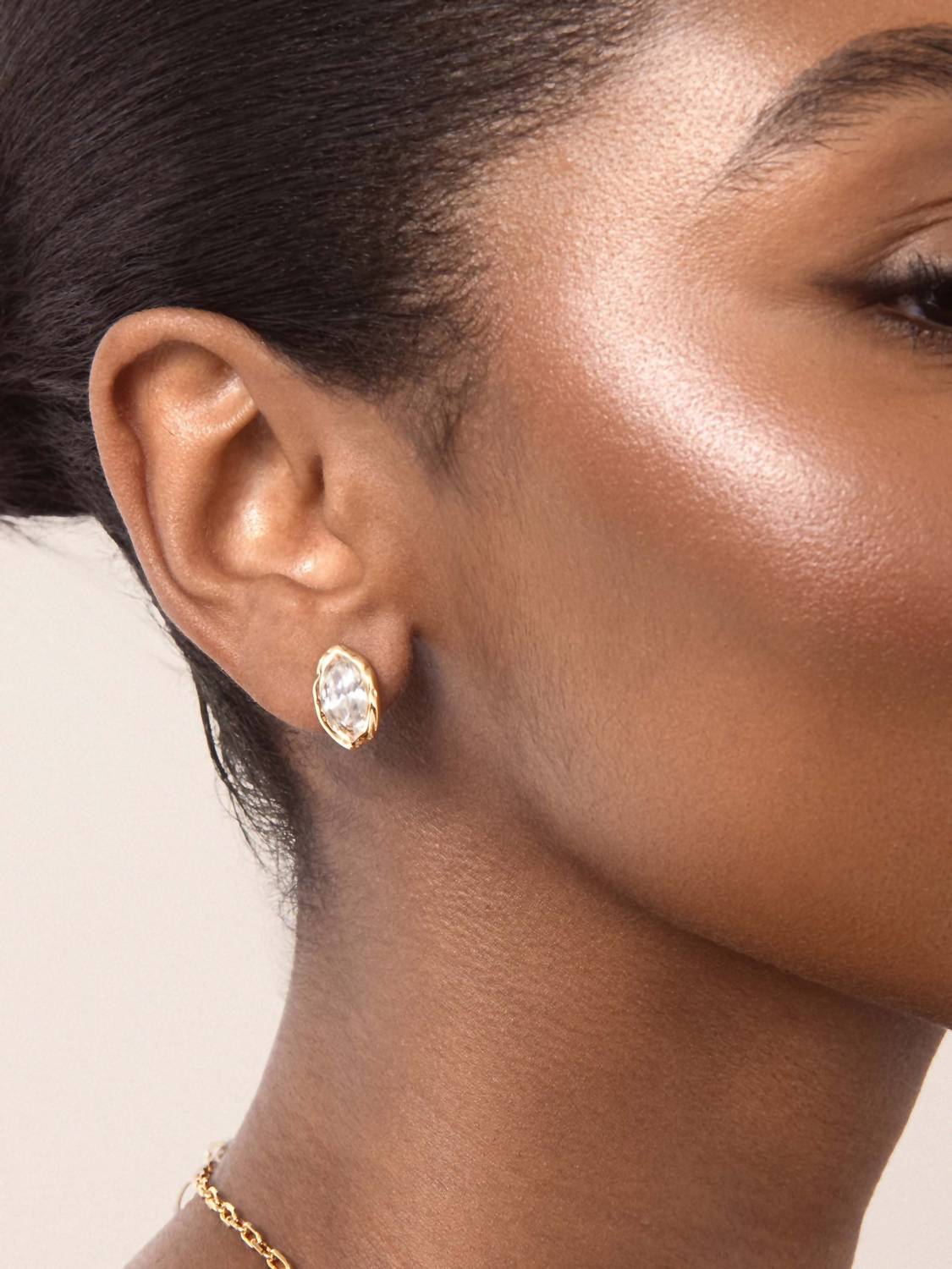 Women's Luxe Mini Stud Earrings