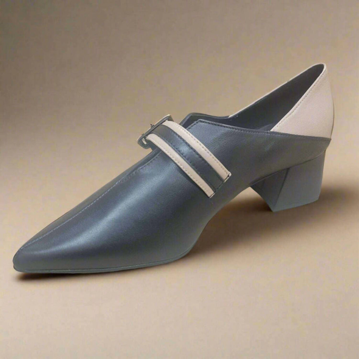 Women's Pointy Toe Pump