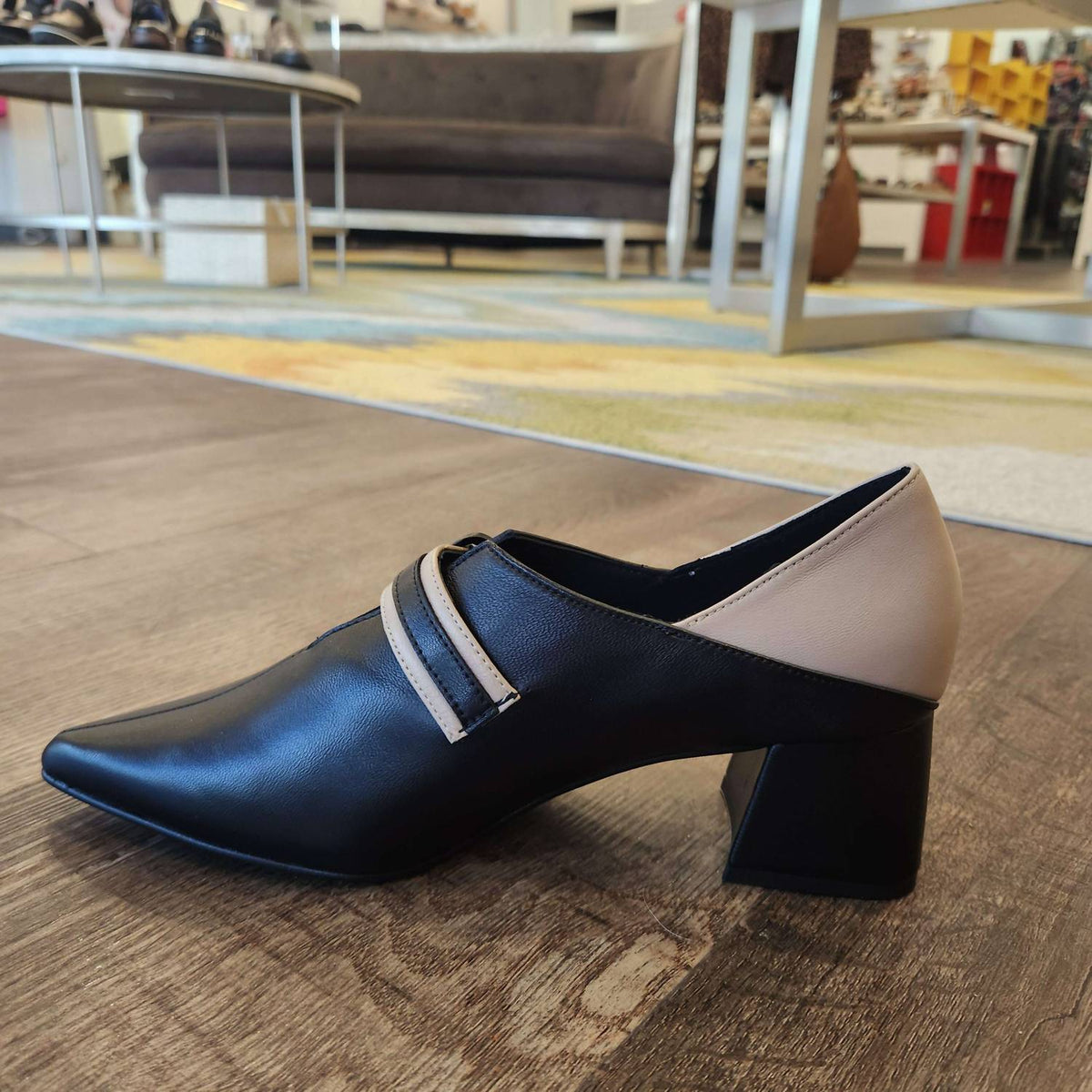 Women's Pointy Toe Pump