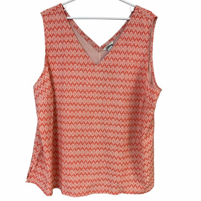 Departure V-neck Tank Top - Plus