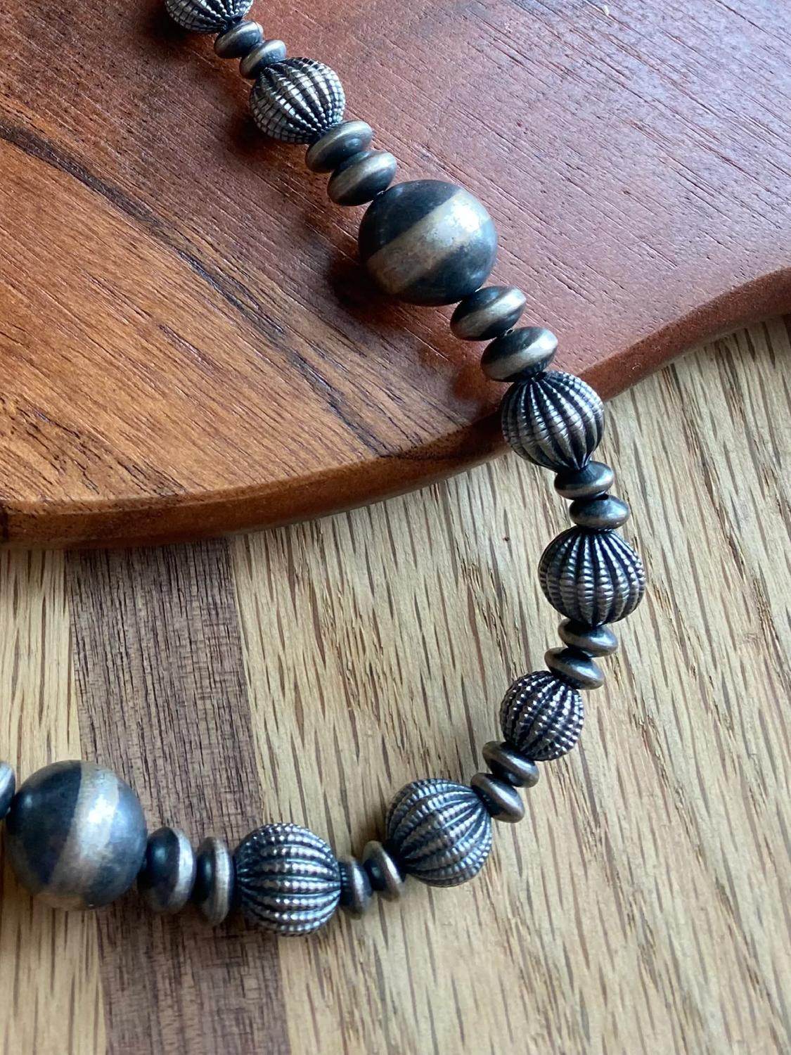 Nizhoni Traders - Navajo Pearl Statement Necklace - Rack Hunt