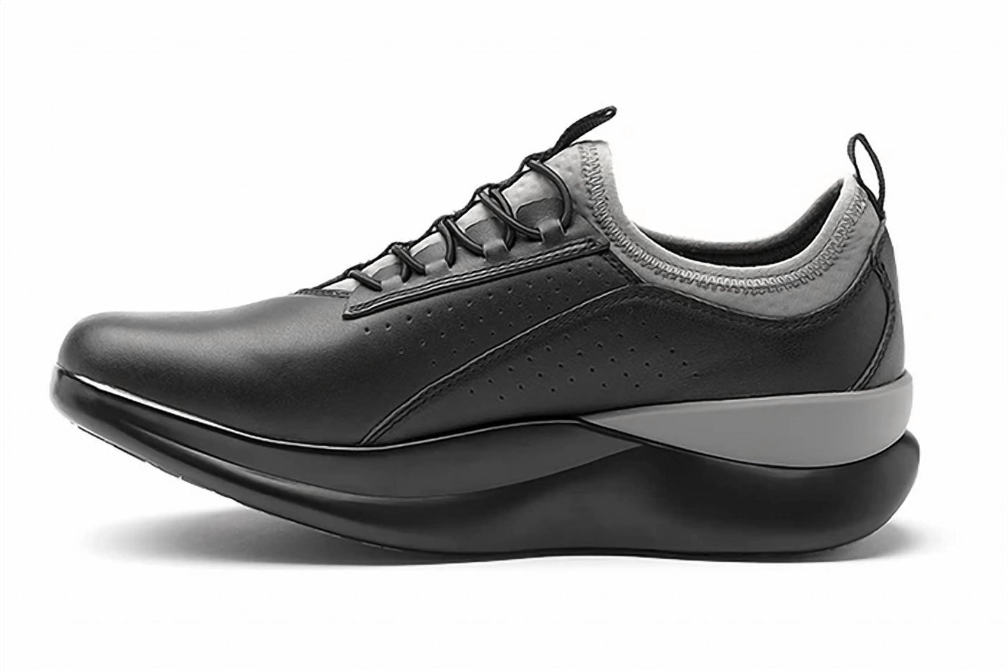 Women's Tempo Athletic Shoes
