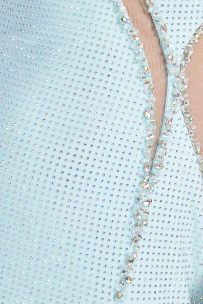 V-neck Alluring Gown