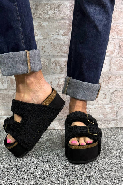 Women's Grounded Lift – Platform Fleece Slide