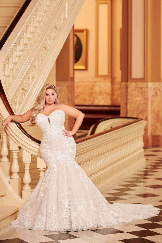 Martin Thornburg - Solana Wedding Gown - Rack Hunt -