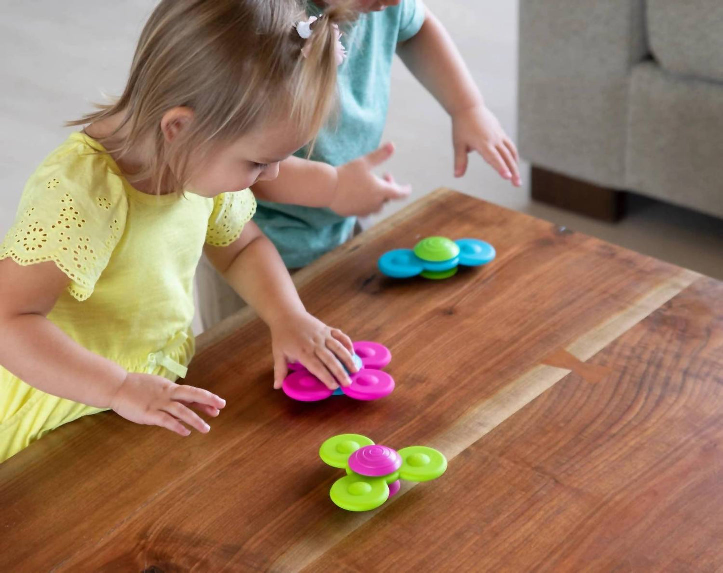 Whirly Squigz