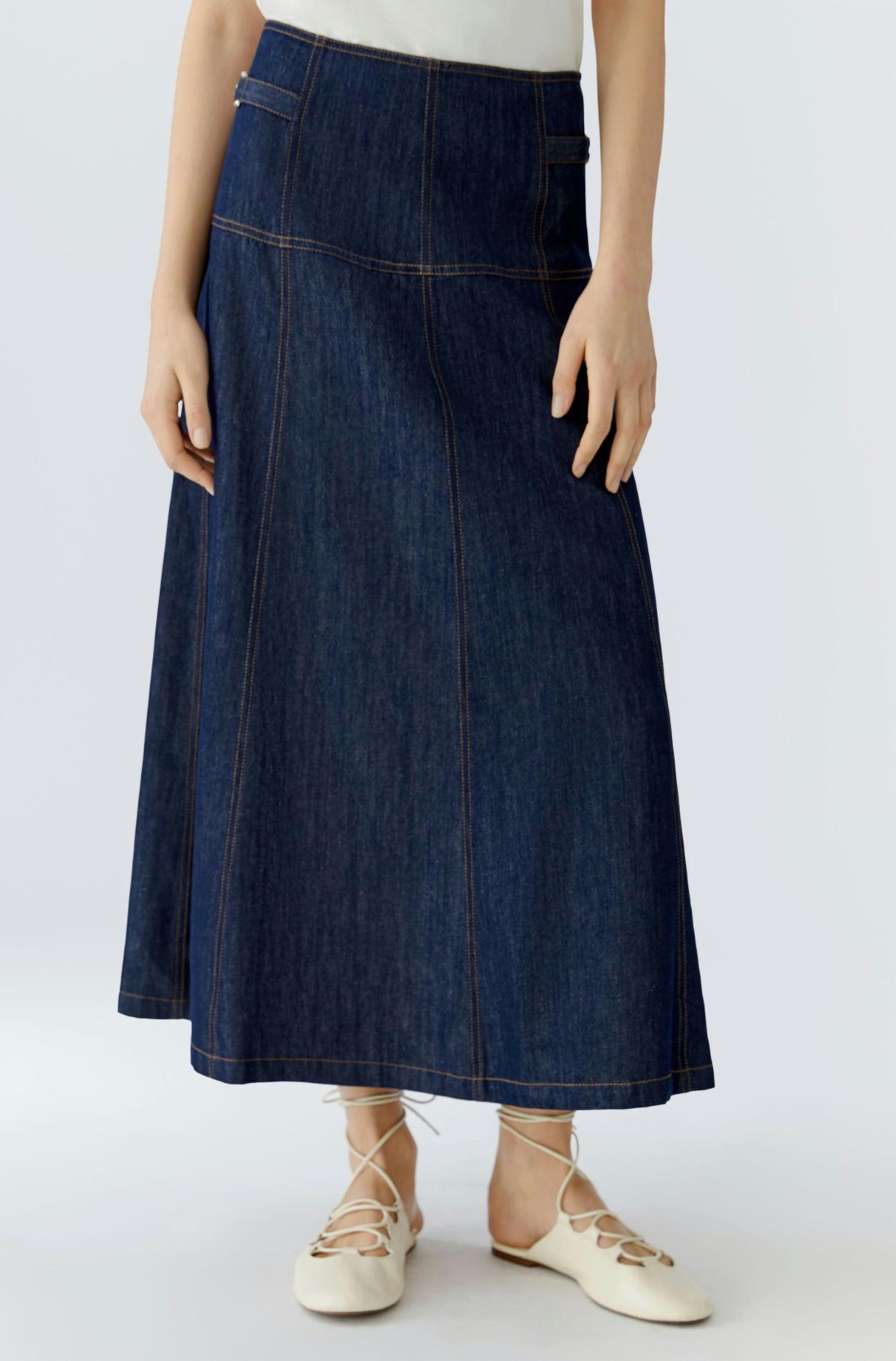 Women's A-line Skirt