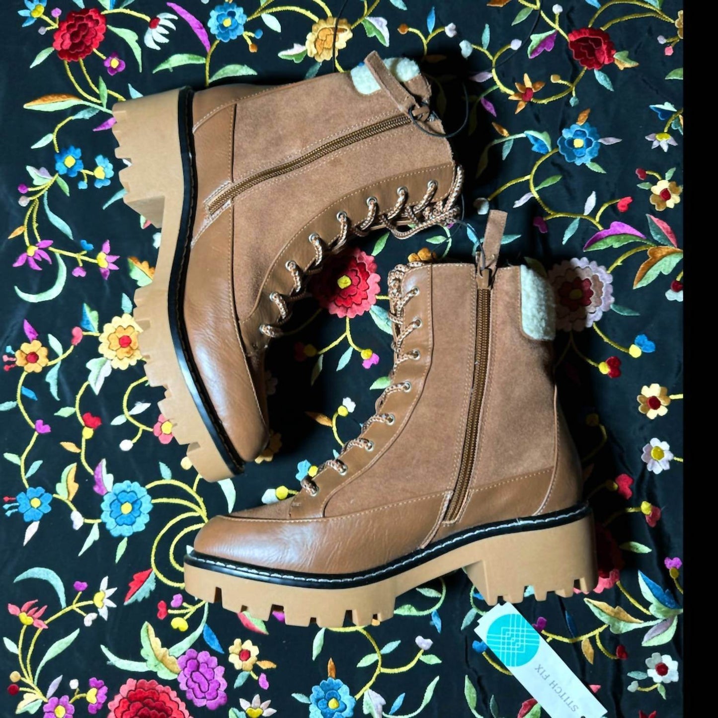 Violet & Red - Women's Alexa Leather Lace Up Bootie - Rack Hunt -