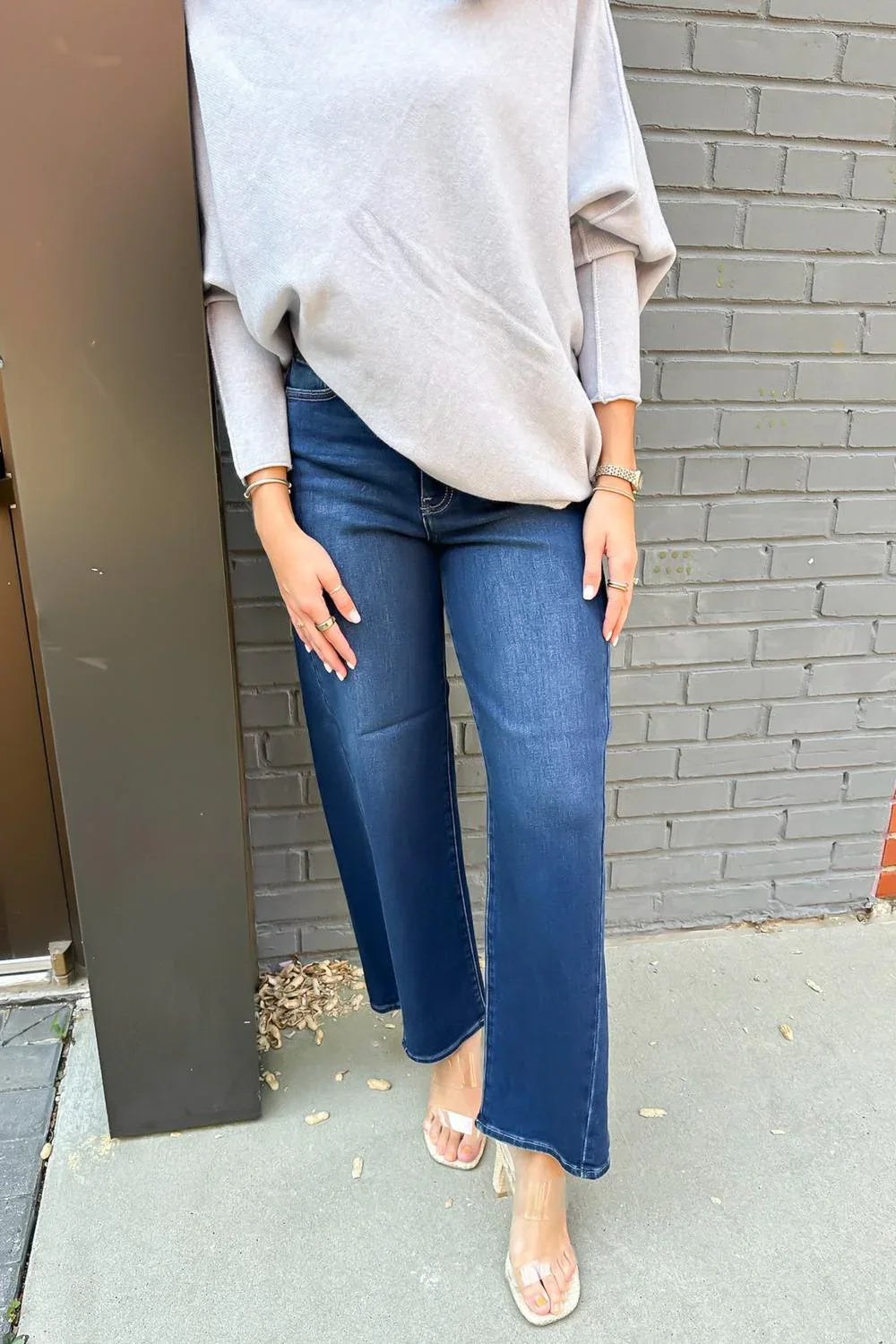 Lilbelle Charlotte - Women's Gia High Rise Wide Leg Jeans - Rack Hunt