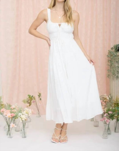Front Tie Keyhole Detail Sleeveless Midi Dress
