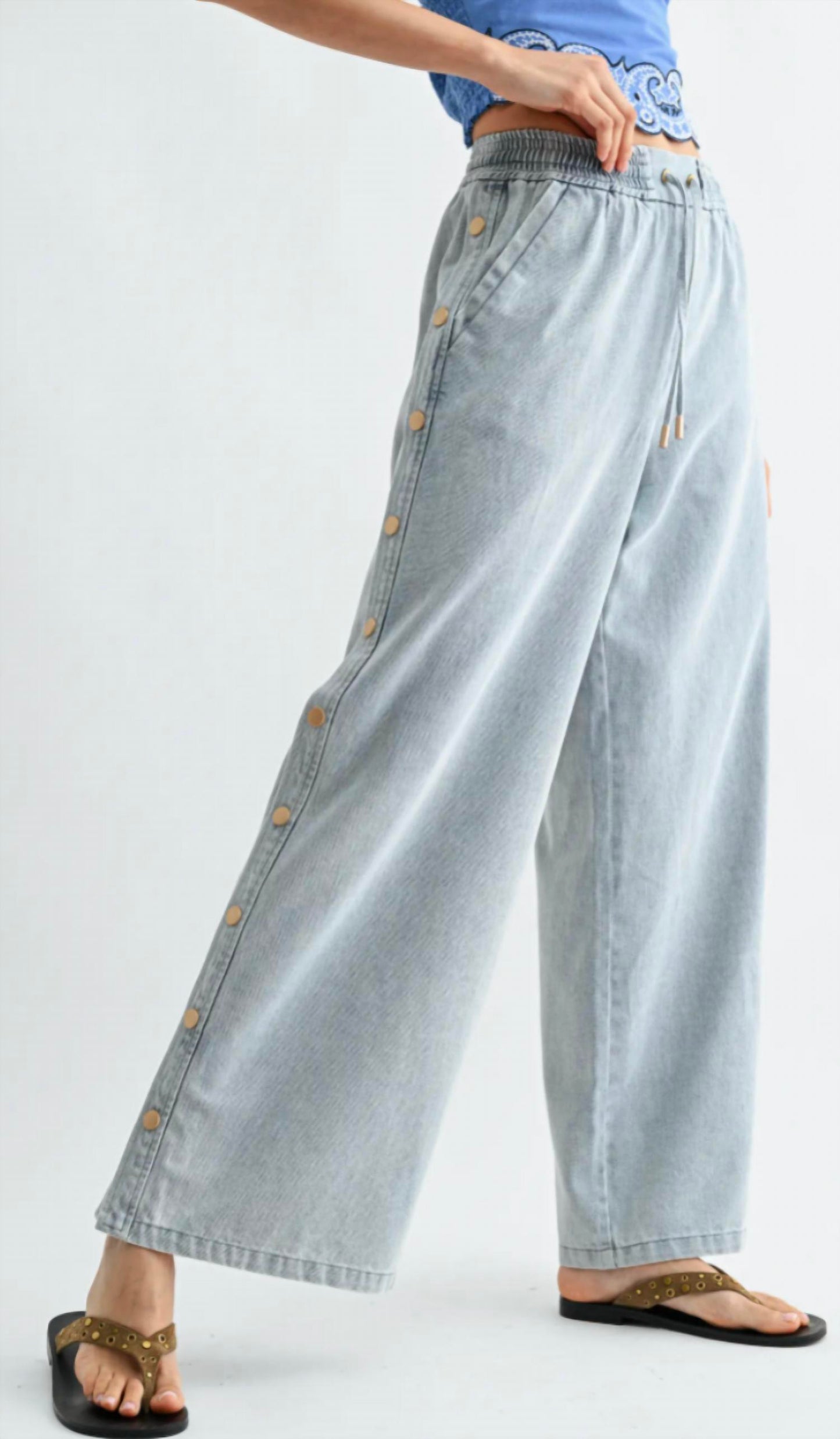 Wide Leg Wash Side Snap Button Detail Denim Pants