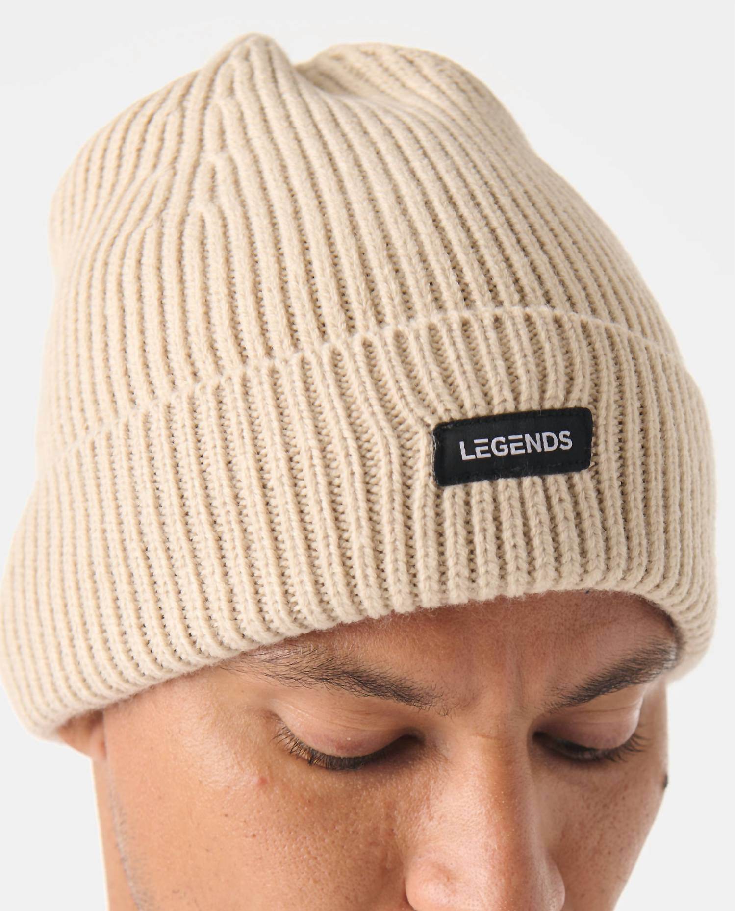LEGENDS - Men's Classic Beanie - Rack Hunt