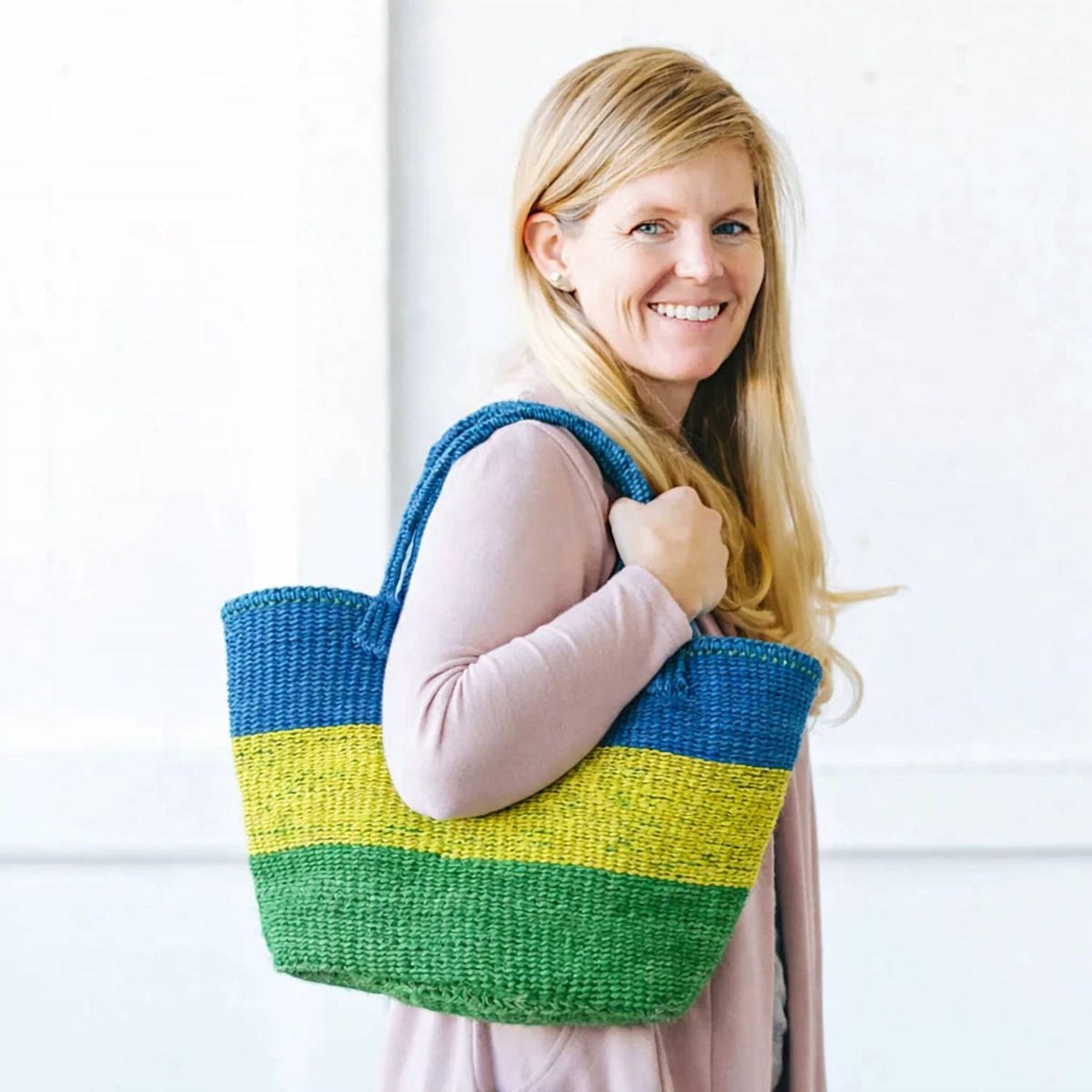 Women's Medium Sisal Tote