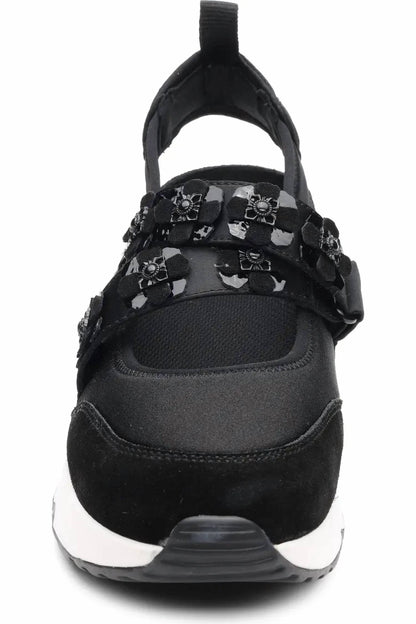 Women's Lotus Sneaker