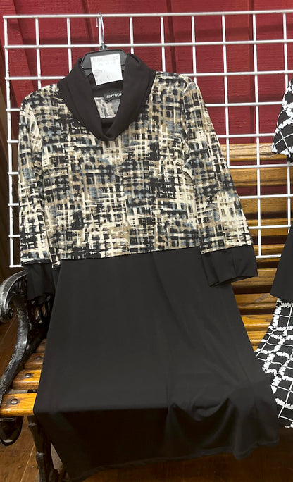Women's 3/4 Length Sleeve Dress