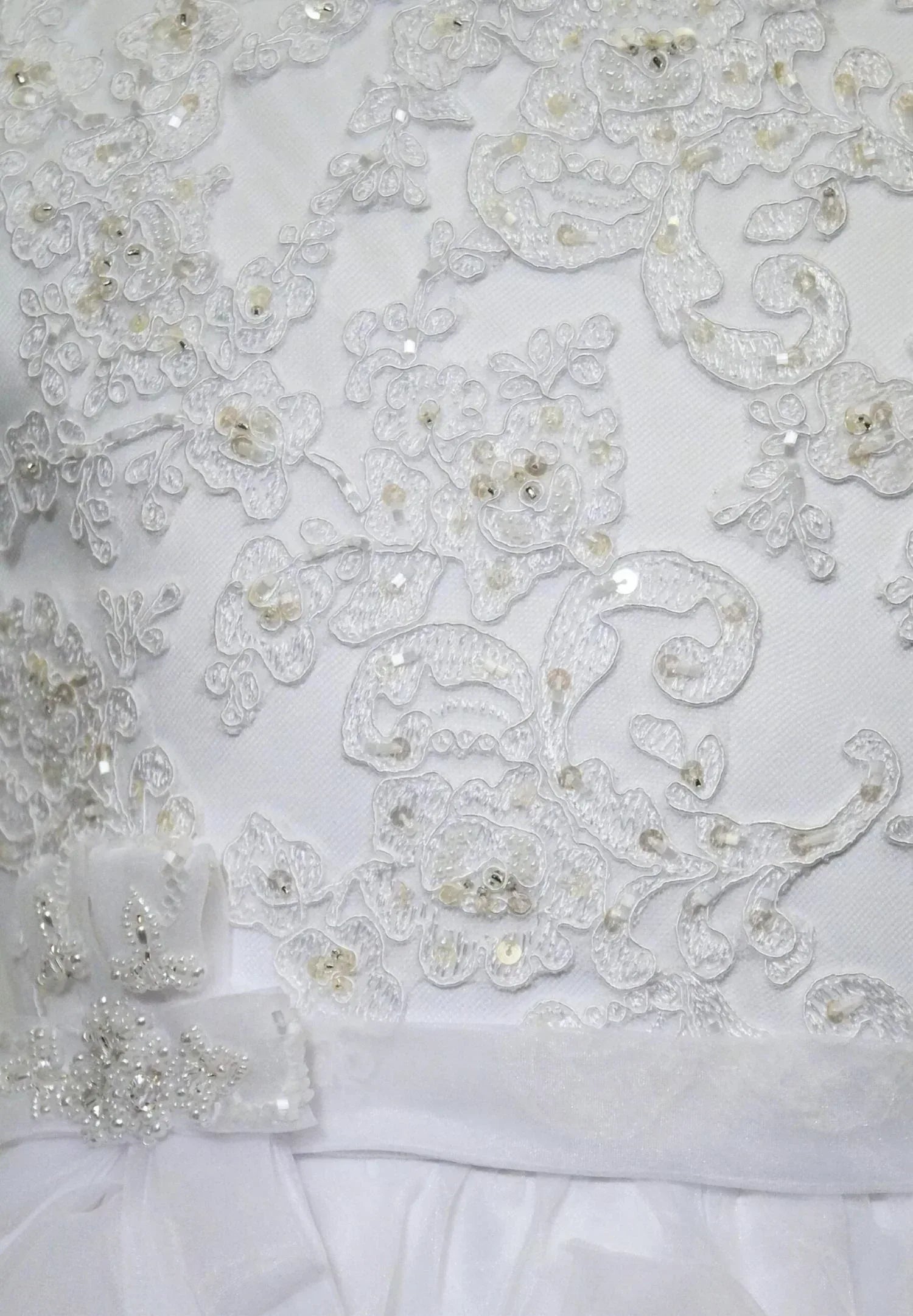 Joan Calabrese - Beaded White Lace Bodice - Rack Hunt