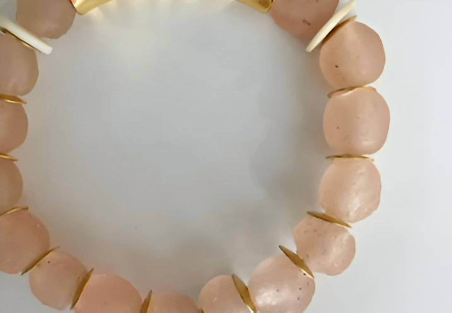 OMI - Women's Sweet Pea Sea Glass Gold Bar Bracelet - Rack Hunt -