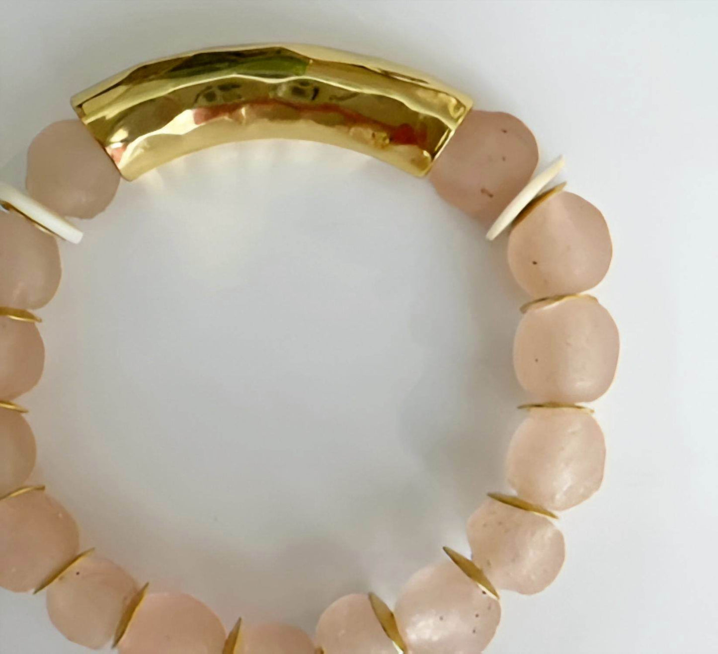 OMI - Women's Sweet Pea Sea Glass Gold Bar Bracelet - Rack Hunt -