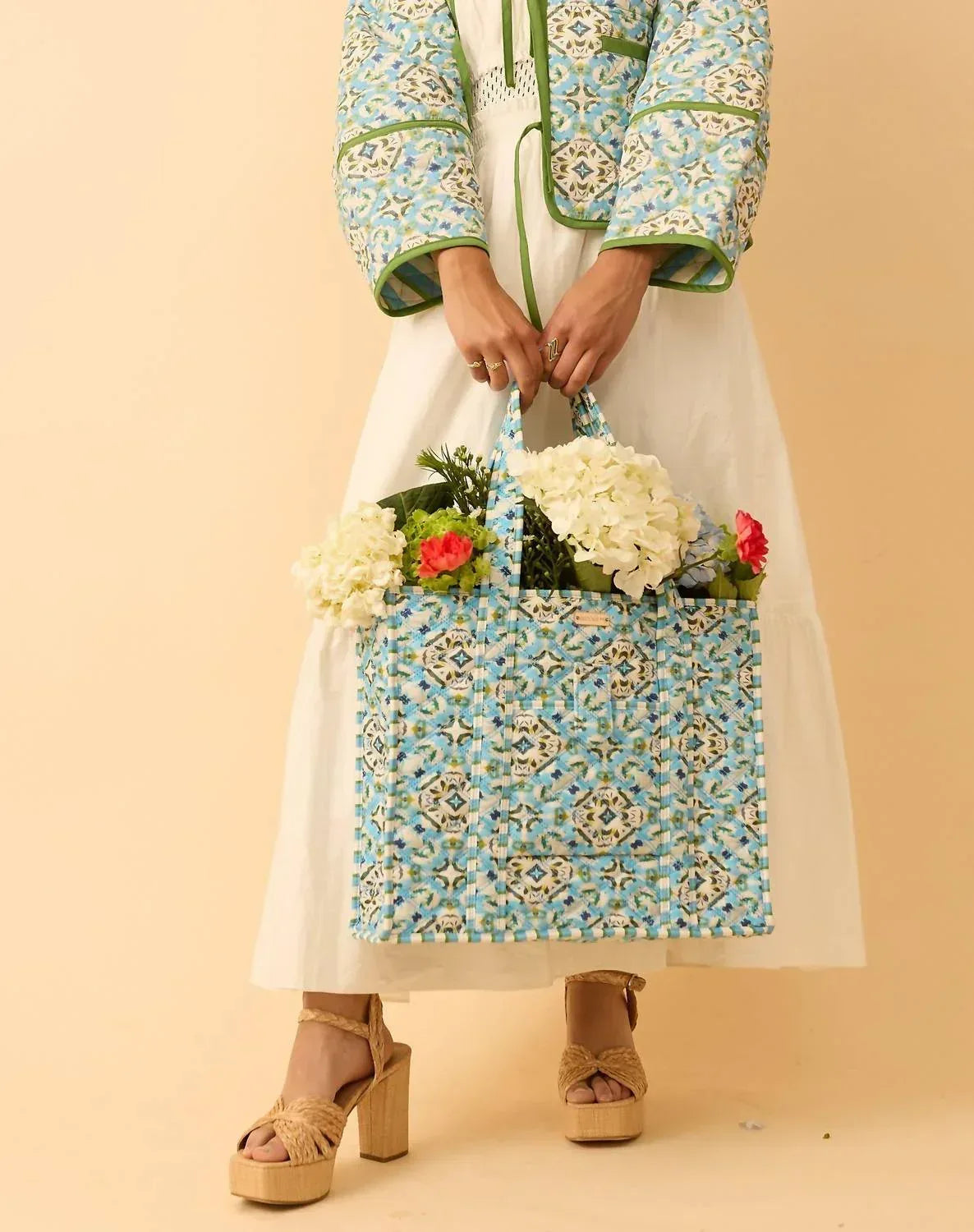 BROOKS AVENUE - On The Road Quilted Tote - Rack Hunt
